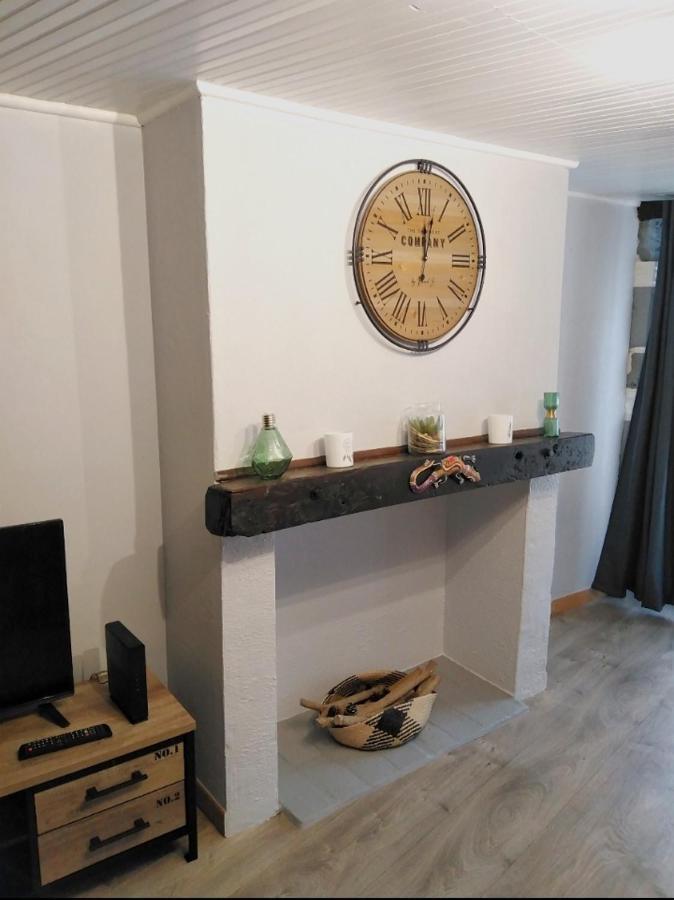 Apartment T2 Bis Quartier Chateau De *